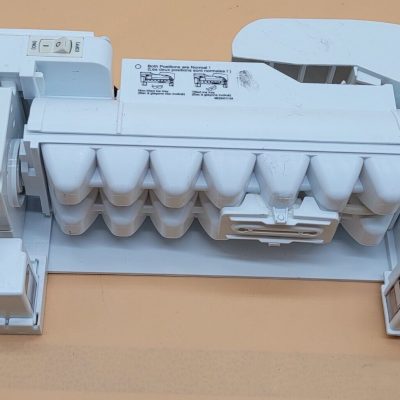 Genuine Refrigerator LG Ice Maker Part#AEQ73110212