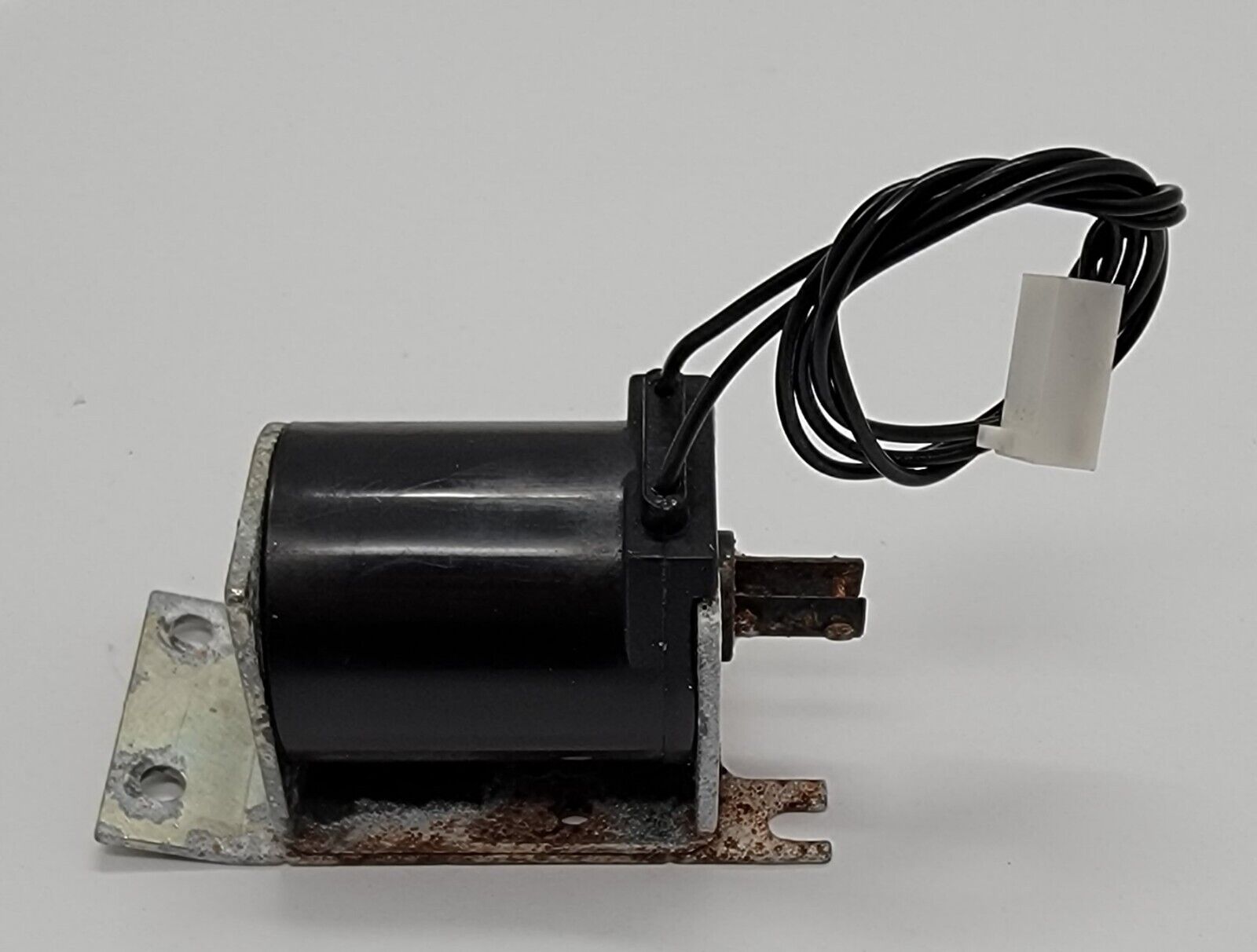 Genuine-Refrigerator-GE-Ice-Solenoid-Part203C3246G001-405070287085 Genuine Refrigerator GE Ice Solenoid Part203C3246G001 405070287085