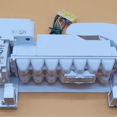 Genuine Refrigerator Kenmore Ice Maker Part#AEQ73110206